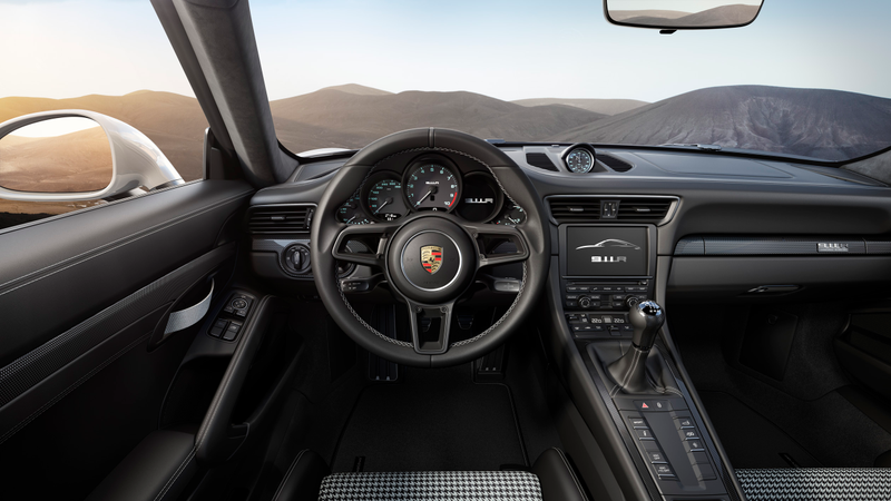 Illustration for article titled The Porsche 911R Is The Best 911 For People Who Love Driving More Than Numbers